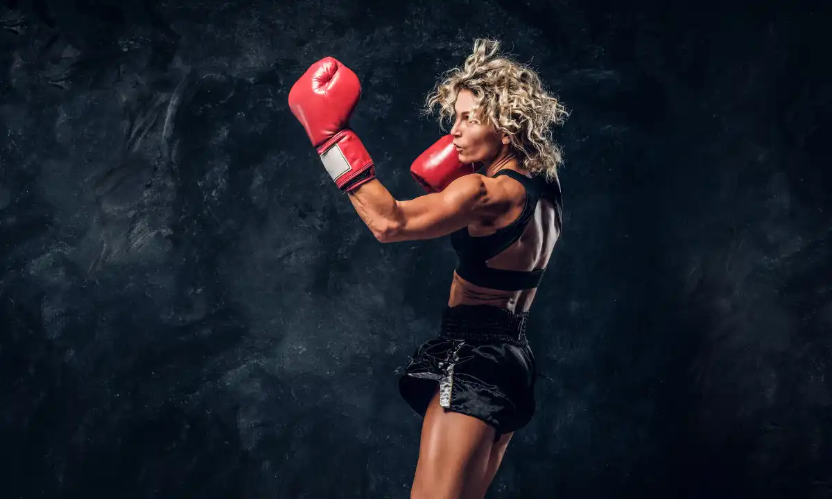 What Are the Health Benefits of Kickboxing Training
